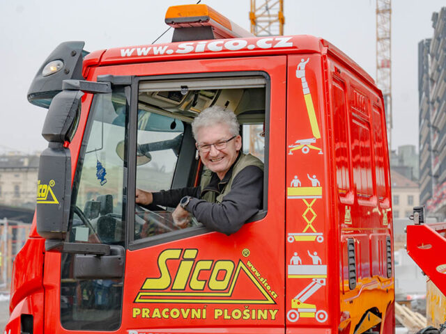 Jak funguje pronájem od SICO RENT - rychlost a ochota dovoz stroje